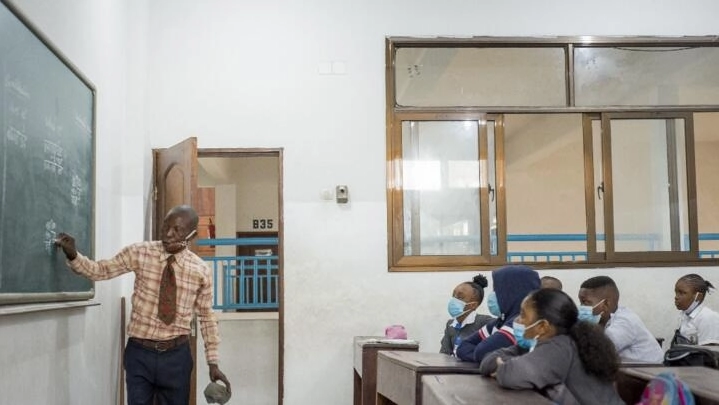 Enseignant de l'école primaire en RDC